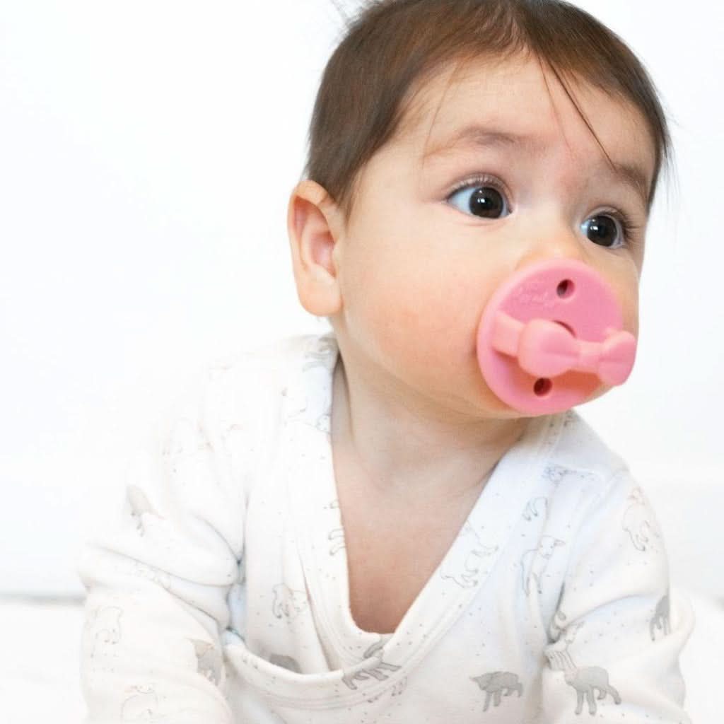 Itzy PaciTM Orthodontic Silicone Pacifier 6-18M - Image 2