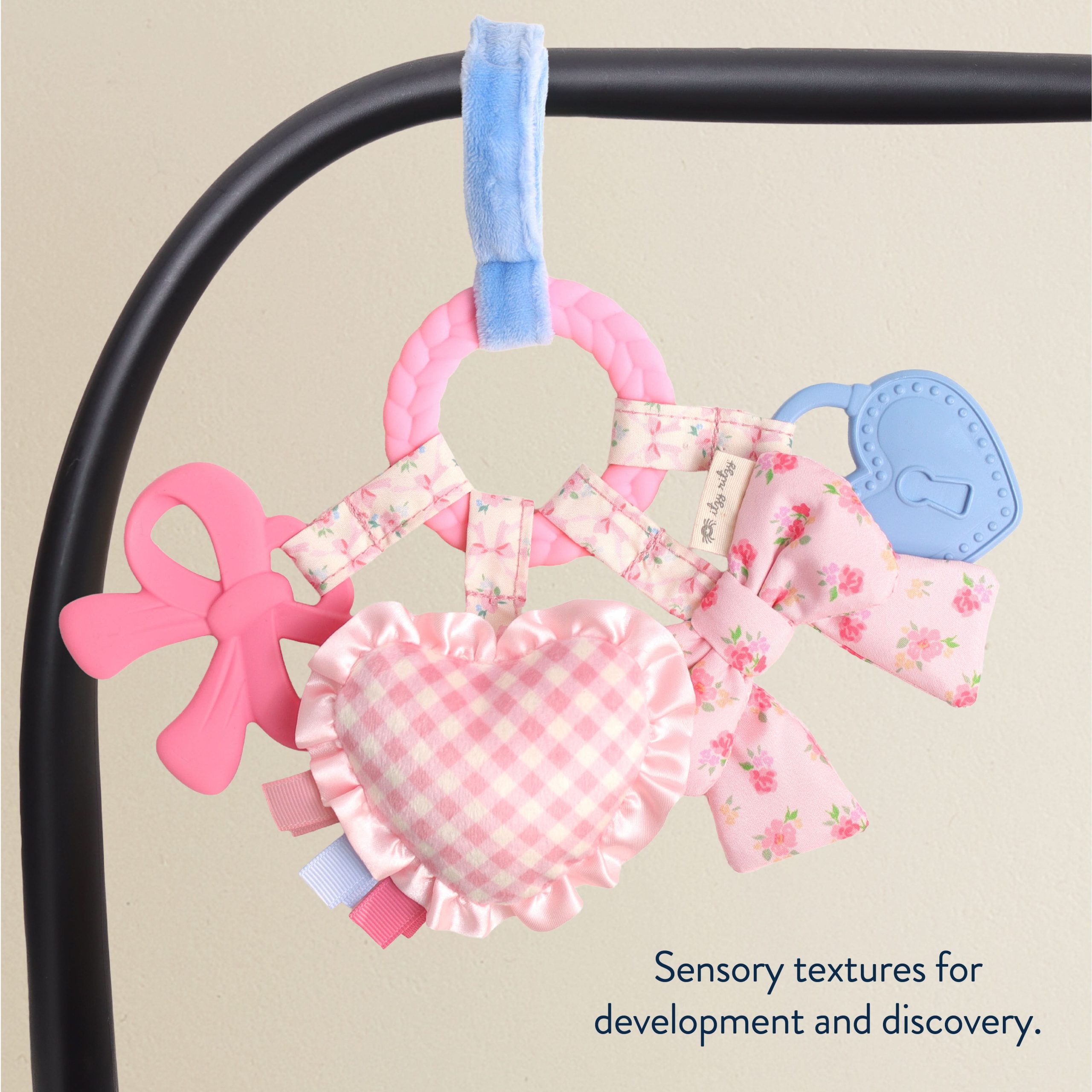 Bitzy Busy RingTM Teething Activity Toy - Image 10