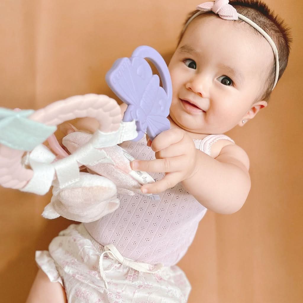 Bitzy Busy RingTM Teething Activity Toy - Image 29