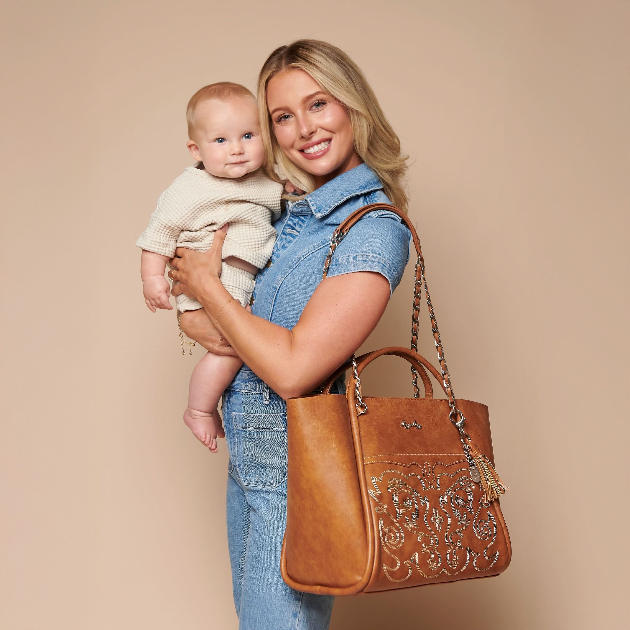 Boss ToteTM Diaper Bag - Image 6