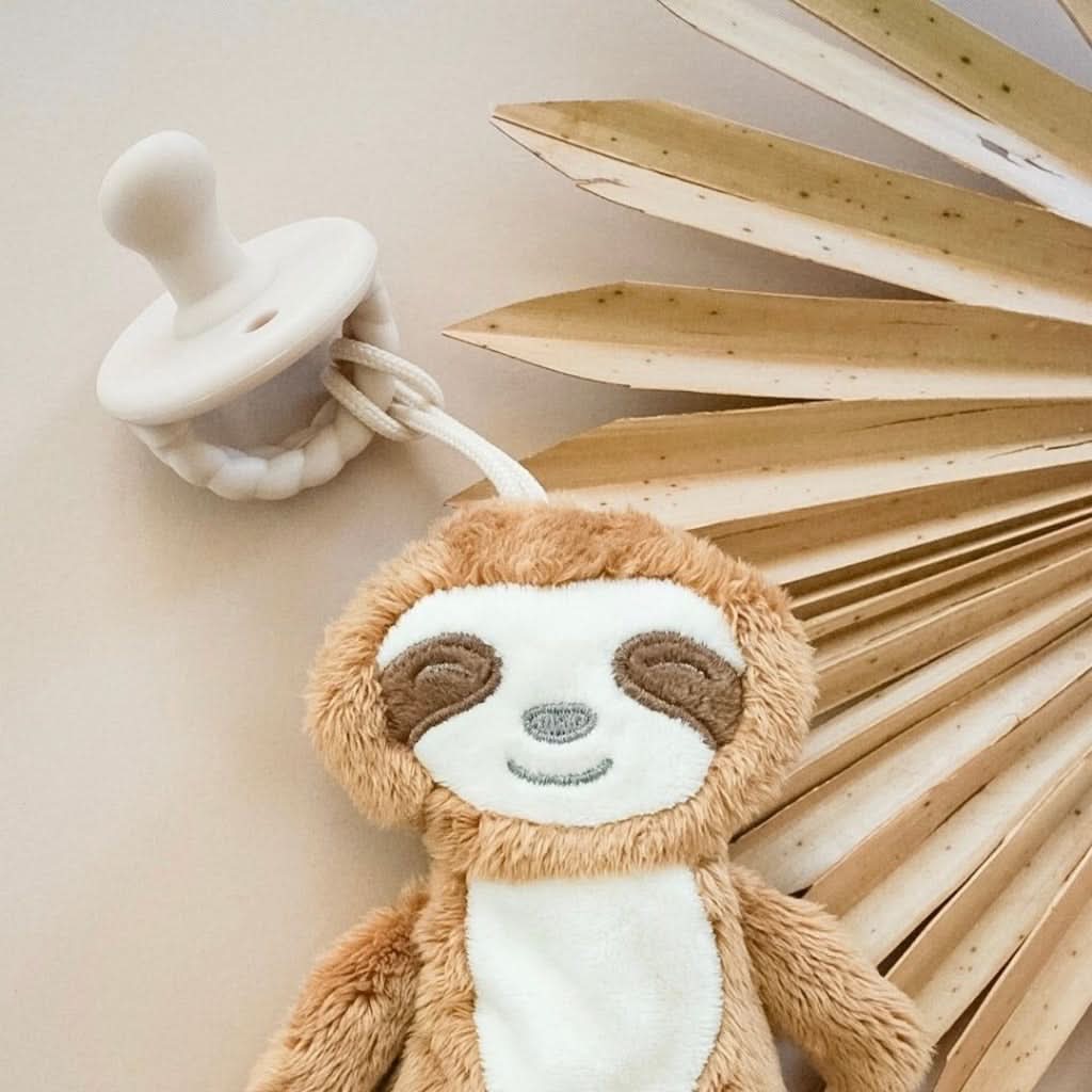 Itzy PaciTM Orthodontic Silicone Pacifier 0-6M - Image 27