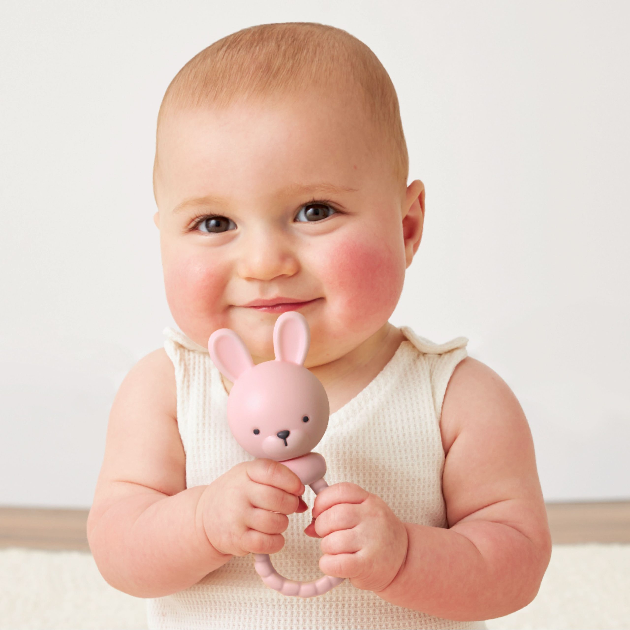 Shake & SmileTM Silicone Rattle Teether - Image 6
